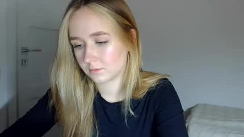 Lulu Baby18 online show from 16, 3, 2026