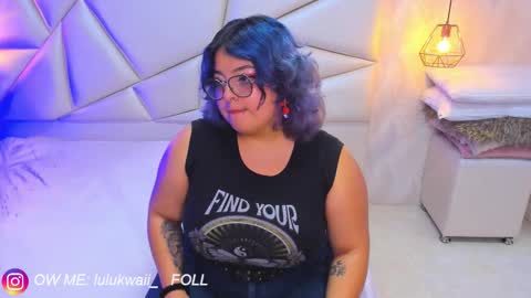 Snapshot of lulu_kawai chatting on 5, 12, 2025 lulu online show from 5, 12, 2025