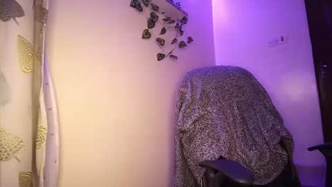 lulu_sparks1 online show from 17, 9, 2025