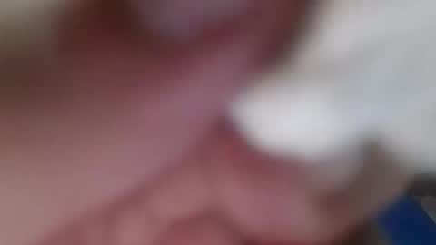 Snapshot of lulu_wild chatting on 8, 10, 2025 lulu_wild online show from 8, 10, 2025