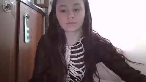 Connie online show from 20, 2, 2025