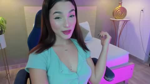 L U M A online show from 17, 9, 2025