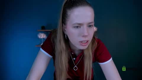 Snapshot of lumi_soft chatting on 5, 2, 2026 Sweet Lumi online show from 5, 2, 2026