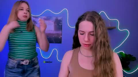 Snapshot of lumi_soft chatting on 27, 4, 2026 Sweet Lumi online show from 27, 4, 2026