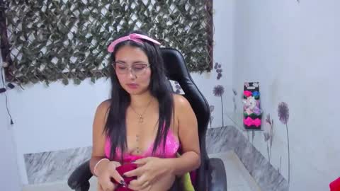 Luna  online show from 23, 10, 2025