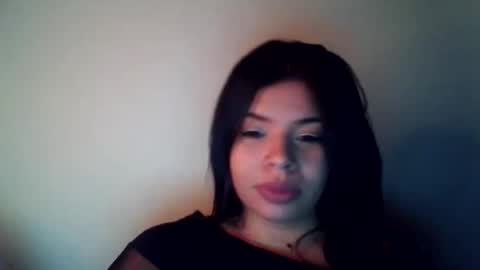Snapshot of luna107237785 chatting on 19, 5, 2026 Luna online show from 19, 5, 2026