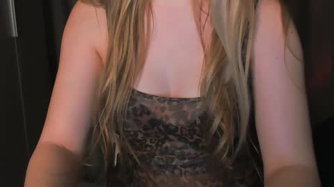 luna1vibe online show from 13, 12, 2025