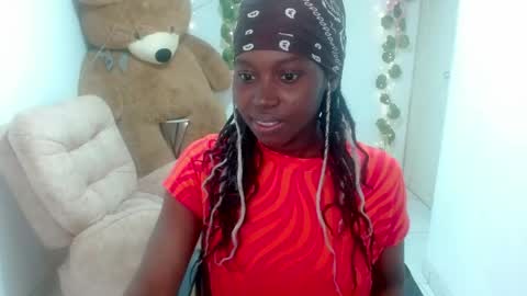 Snapshot of luna253951 chatting on 3, 6, 2026 luna253951 online show from 3, 6, 2026