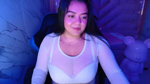 Snapshot of luna__r_ chatting on 6, 5, 2026 Luna online show from 6, 5, 2026