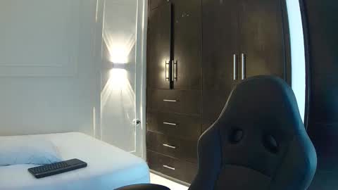 luna and banji online show from 21, 10, 2025