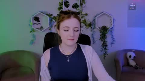 Snapshot of luna_berryy chatting on 30, 6, 2026 luna_berryy online show from 30, 6, 2026