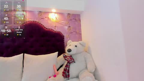 Snapshot of luna_bloomm_ chatting on 20, 5, 2026 Luna Bloom online show from 20, 5, 2026