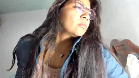 Snapshot of luna_dumont chatting on 31, 5, 2026 luna online show from 31, 5, 2026