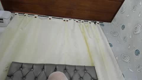 Luna Eva online show from 29, 1, 2025