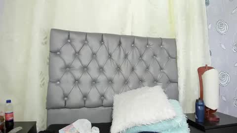 Luna Eva online show from 10, 3, 2025