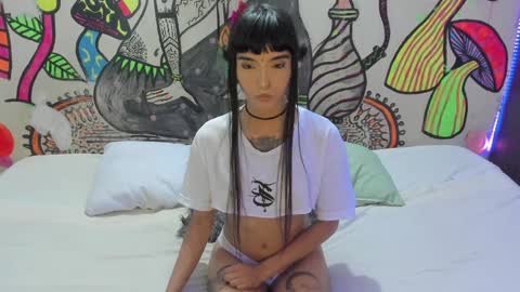 Snapshot of luna_gc chatting on 17, 12, 2024 luna_gc online show from 17, 12, 2024