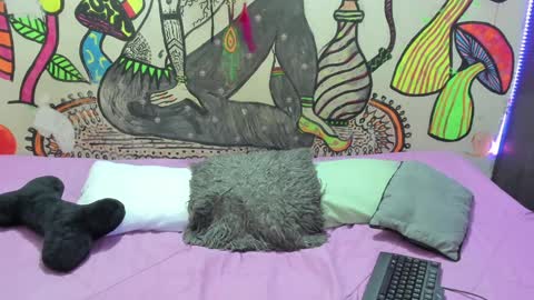 Snapshot of luna_gc chatting on 10, 1, 2025 luna_gc online show from 10, 1, 2025