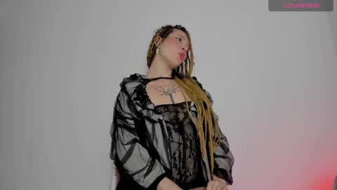 luna_hazard online show from 5, 12, 2024