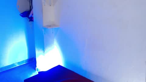 luna_hazard online show from 3, 10, 2025