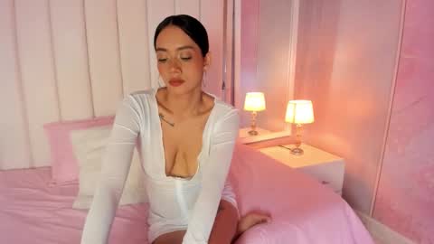 luna_hot_ass online show from 23, 10, 2025