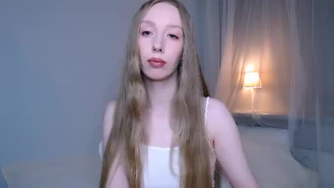 Snapshot of luna_insanity chatting on 7, 7, 2026 Luna online show from 7, 7, 2026
