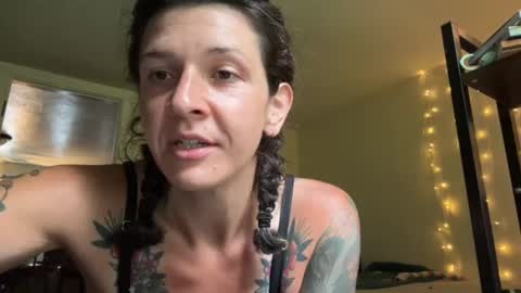Snapshot of luna_leena chatting on 8, 8, 2026 Aspen online show from 8, 8, 2026
