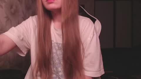 Snapshot of luna_loveisgood chatting on 16, 2, 2025 Luna online show from 16, 2, 2025