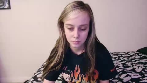 Luna online show from 14, 2, 2025