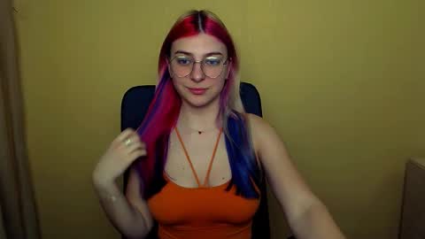 Snapshot of luna_lush_ chatting on 6, 3, 2025 Luna online show from 6, 3, 2025