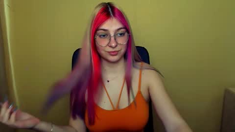 Snapshot of luna_lush_ chatting on 6, 3, 2025 Luna online show from 6, 3, 2025