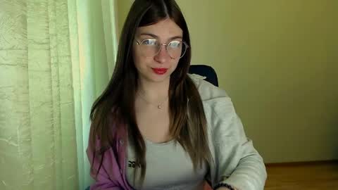 Snapshot of luna_lush_ chatting on 29, 5, 2026 Luna online show from 29, 5, 2026