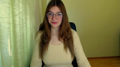 Snapshot of luna_lush_ chatting on 2, 6, 2026 Luna online show from 2, 6, 2026