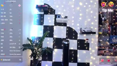 Snapshot of luna_mccoy chatting on 8, 10, 2025 LUNA MCCOY online show from 8, 10, 2025