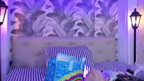 Luna Morgan online show from 19, 10, 2025