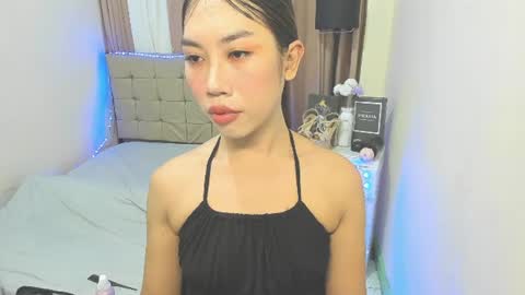Snapshot of luna_nxy chatting on 18, 7, 2026 LUNA online show from 18, 7, 2026