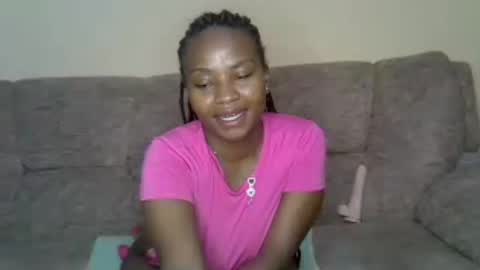 luna_peachy online show from 16, 6, 2026