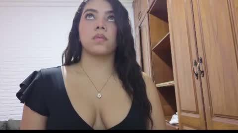 Snapshot of luna_rousse26 chatting on 24, 7, 2026 luna_rousse26 online show from 24, 7, 2026