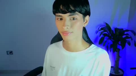 Snapshot of luna_stanford chatting on 19, 11, 2025 Luna Stanford online show from 19, 11, 2025