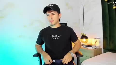 Snapshot of luna_stanford chatting on 16, 12, 2025 Luna Stanford online show from 16, 12, 2025