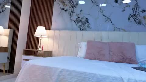  A M M Y  online show from 28, 9, 2025