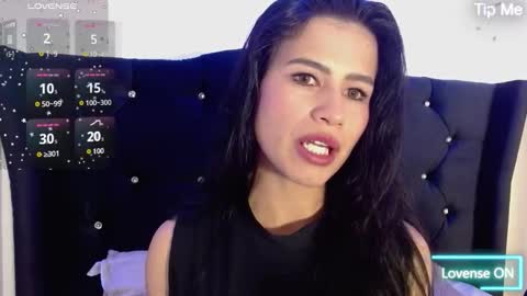 luna_starr69 online show from 25, 11, 2025