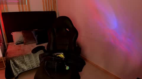 Snapshot of luna_tagliaferri chatting on 21, 5, 2026 Luna online show from 21, 5, 2026