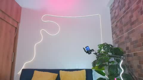 luna_valen online show from 27, 5, 2026