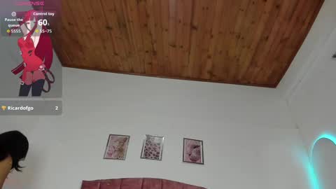 luna_velveth1 online show from 3, 4, 2026