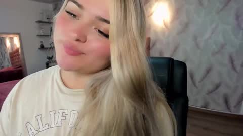  Luna online show from 7, 1, 2026