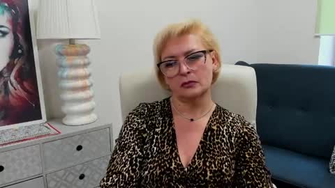 Snapshot of luna_xfantasy chatting on 14, 5, 2026 L u n a online show from 14, 5, 2026