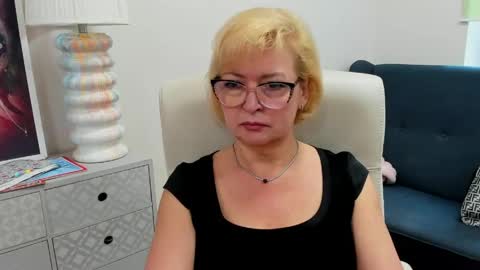 Snapshot of luna_xfantasy chatting on 1, 6, 2026 L u n a online show from 1, 6, 2026