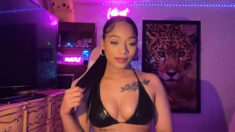 Snapshot of lunaa_11 chatting on 29, 7, 2026 lunaa_11 online show from 29, 7, 2026