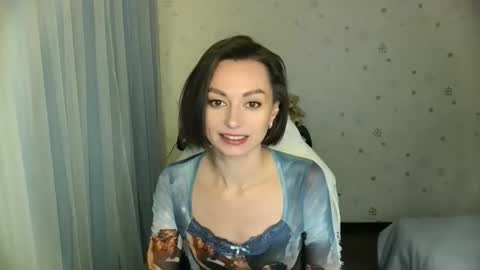 lunaa_bluee online show from 19, 1, 2026
