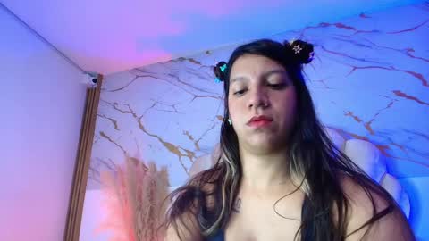 Lunaa rossee  online show from 1, 4, 2026